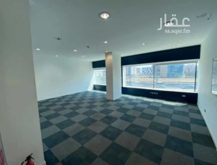 مكتب تجاري للإيجار في شارع طريق الملك عبدالله الفرعي, حي الرويس, مدينة جدة, منطقة مكة المكرمة صورة 3