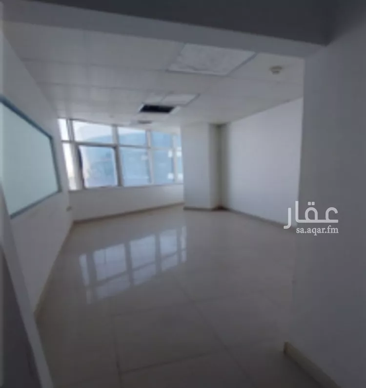 عمارة للإيجار في شارع مكة المكرمة الفرعي, حي الربوة, مدينة الرياض, منطقة الرياض صورة 2