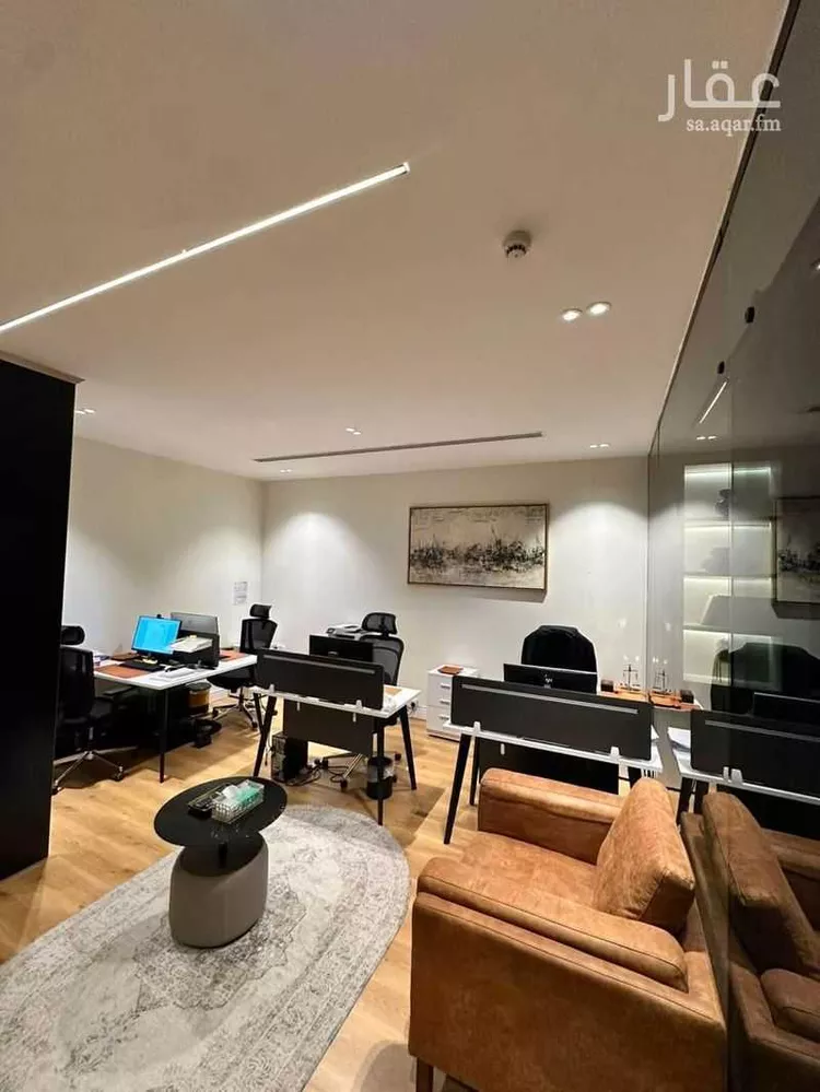 Commercial Office for Rent in Riyadh Al Malqa صورة 4