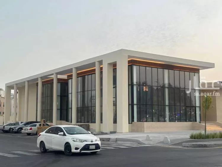 محل للإيجار في شارع بشار ابن برد, حي العليا, مدينة الخبر, المنطقة الشرقية