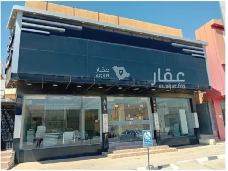محل للإيجار في شارع عبدالعزيز ال سعود, حي العزيزية, مدينة حفر الباطن, المنطقة الشرقية