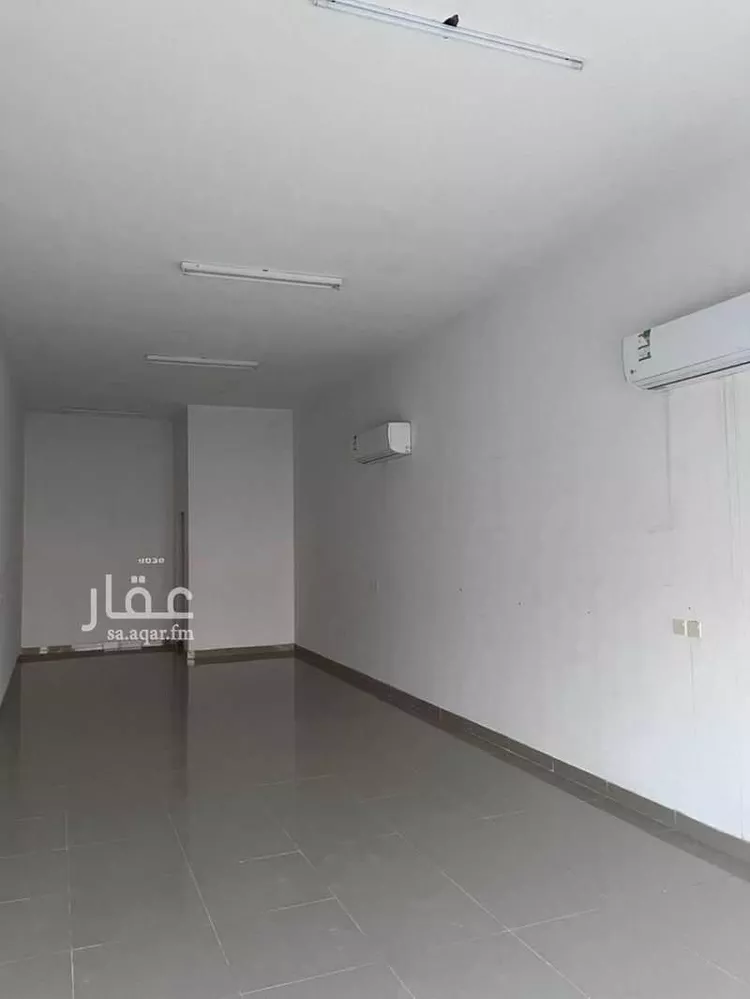 محل للإيجار في شارع سليمان بن عبدالله الجبرين, حي النرجس, مدينة الرياض, منطقة الرياض صورة 2