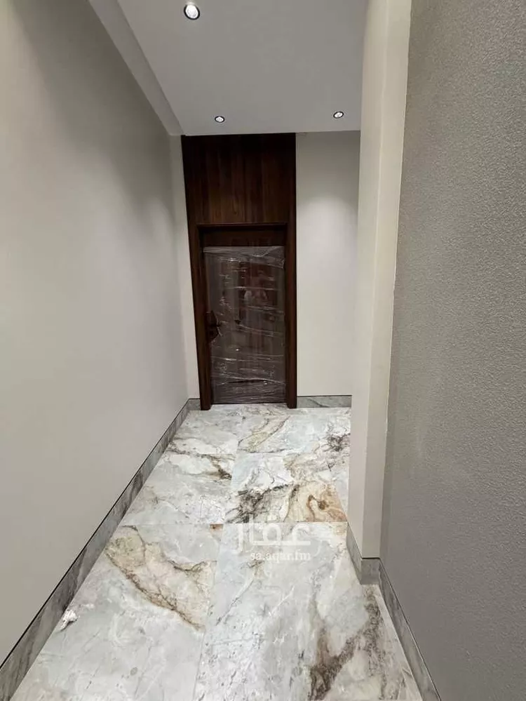 عمارة للإيجار في شارع ابن يوسف الكندري, حي الجامعة, مدينة نجران, منطقة نجران 8