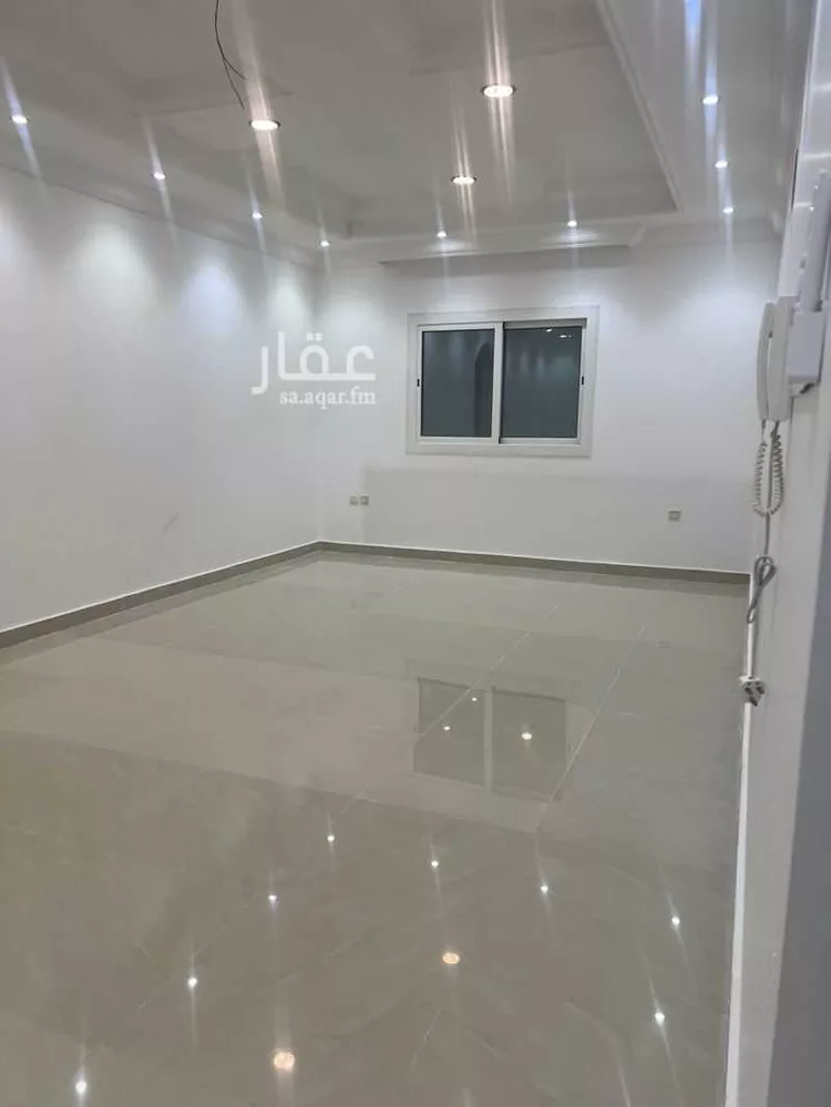 شقة للإيجار في شارع الديوانيه, حي الشعلة, مدينة الدمام, المنطقة الشرقية