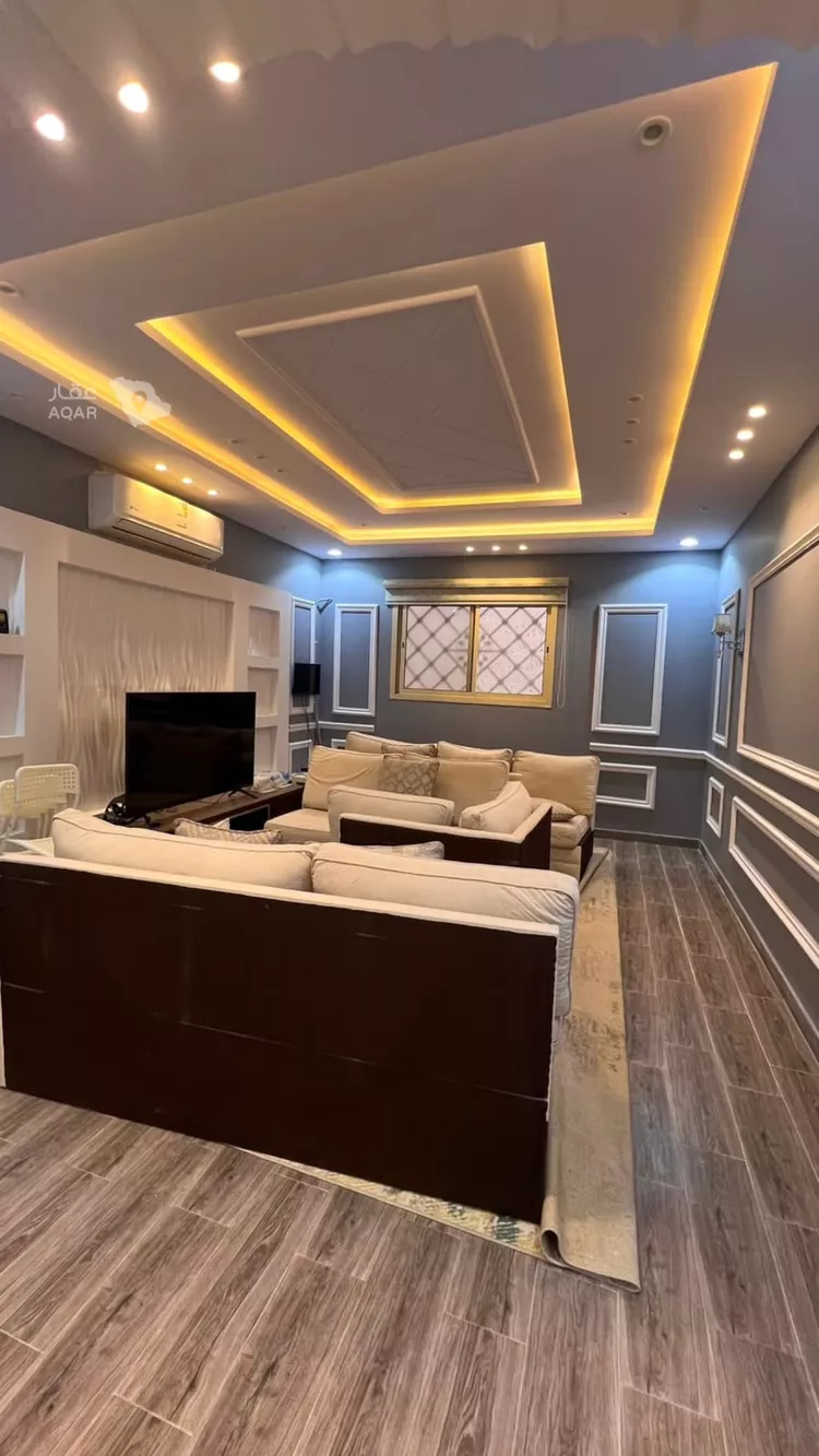 Floor for Rent in Riyadh Al Mahdiyah صورة 2