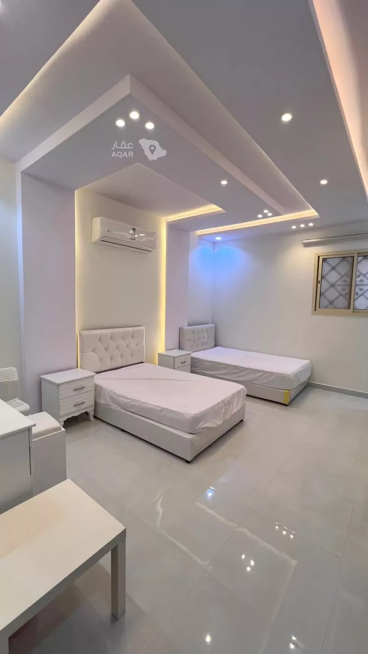 Floor for Rent in Riyadh Al Mahdiyah 6