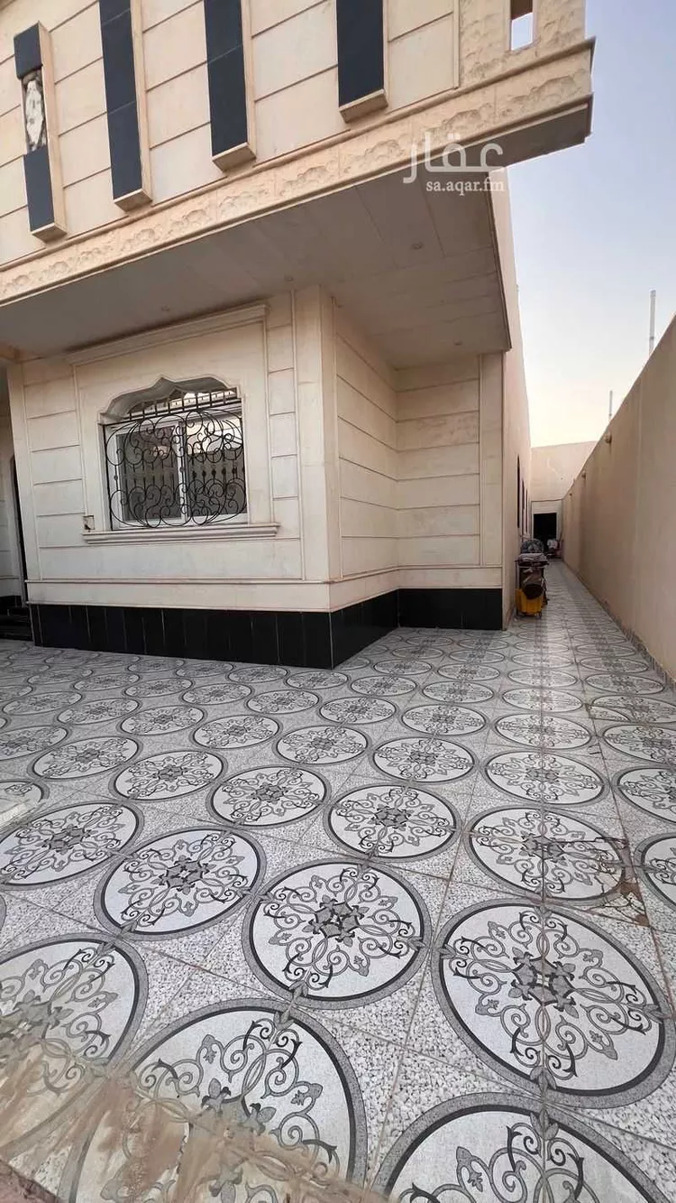 دور للبيع في شارع السيد عبدالله شطا, حي المهدية, مدينة الرياض, منطقة الرياض