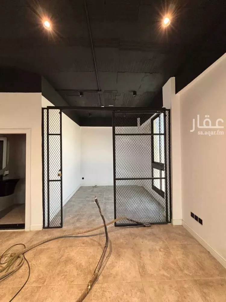 مكتب تجاري للإيجار في شارع صاري فرعي, حي السلامة, مدينة جدة, منطقة مكة المكرمة صورة 4
