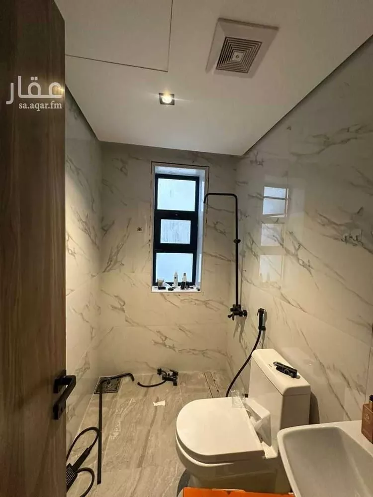 Floor for Sale in Dhahran Hajar 11