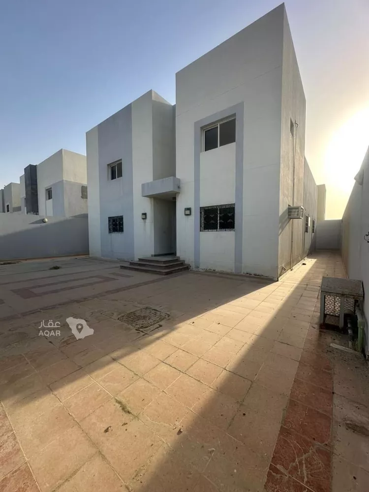 فيلا للإيجار في شارع 22 الشفاء, حي الشفاء, مدينة الخبر, المنطقة الشرقية