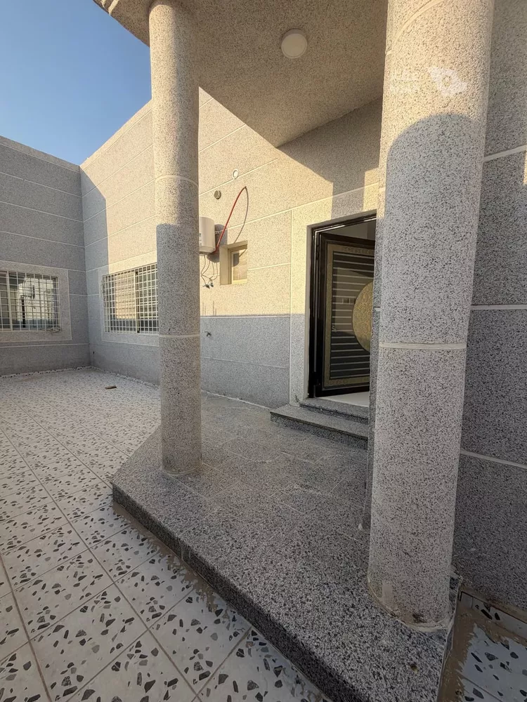 دور للإيجار في شارع حي ج22 95, حي الدغيميه, مدينة بقيق, المنطقة الشرقية 24