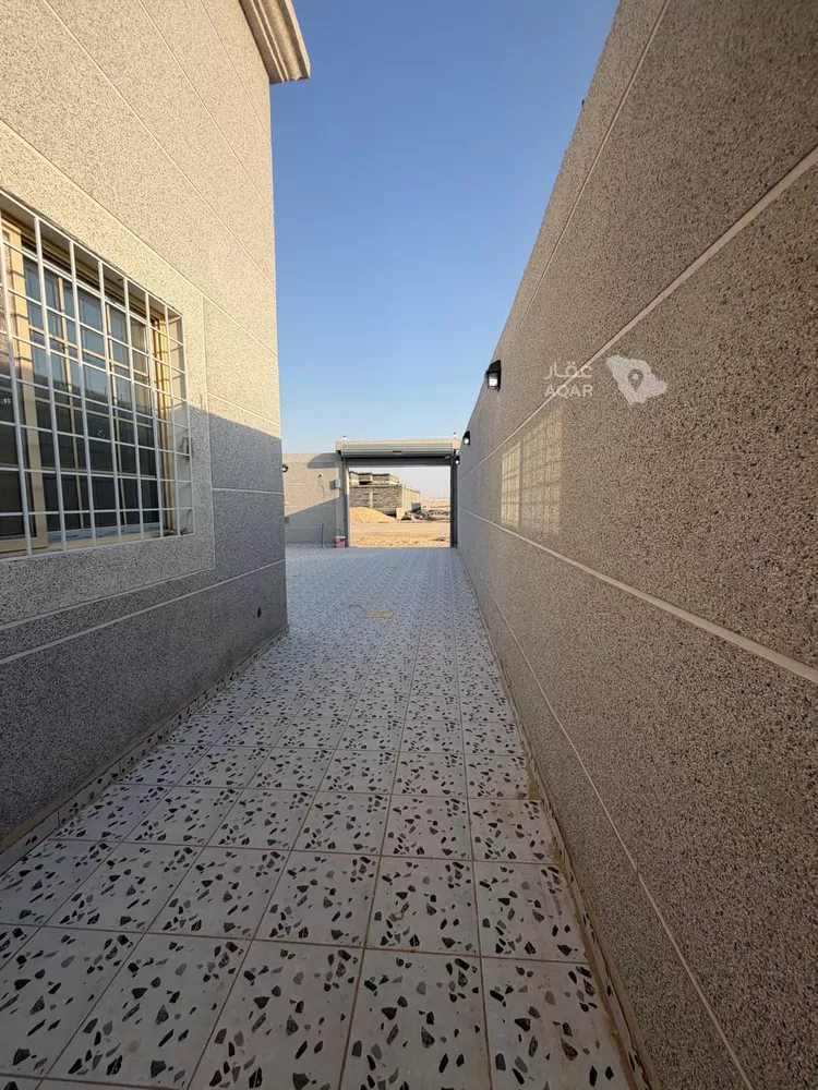 دور للإيجار في شارع حي ج22 95, حي الدغيميه, مدينة بقيق, المنطقة الشرقية 17