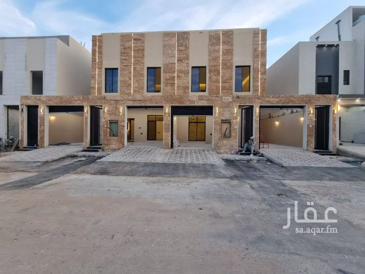 دور للبيع في شارع النفوذ, حي عكاظ, مدينة الرياض, منطقة الرياض