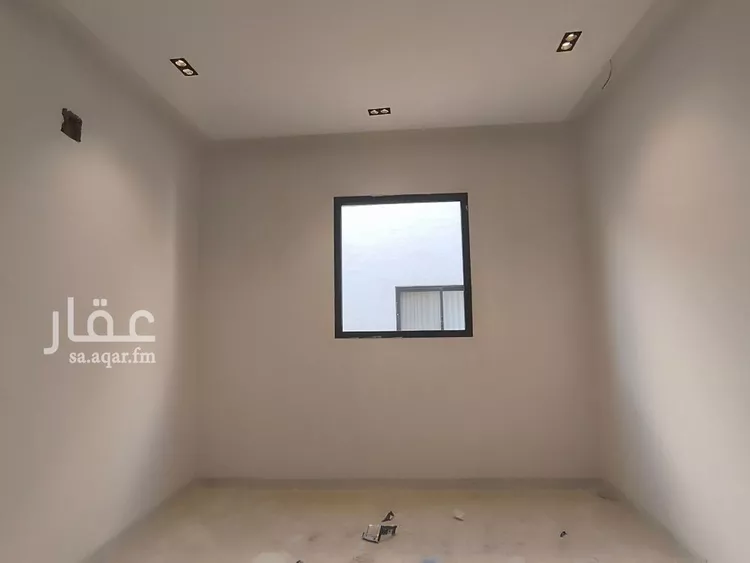 دور للبيع في شارع الحويمة, حي عكاظ, مدينة الرياض, منطقة الرياض صورة 4