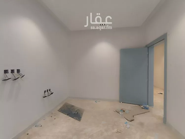دور للبيع في شارع الحويمة, حي عكاظ, مدينة الرياض, منطقة الرياض صورة 4
