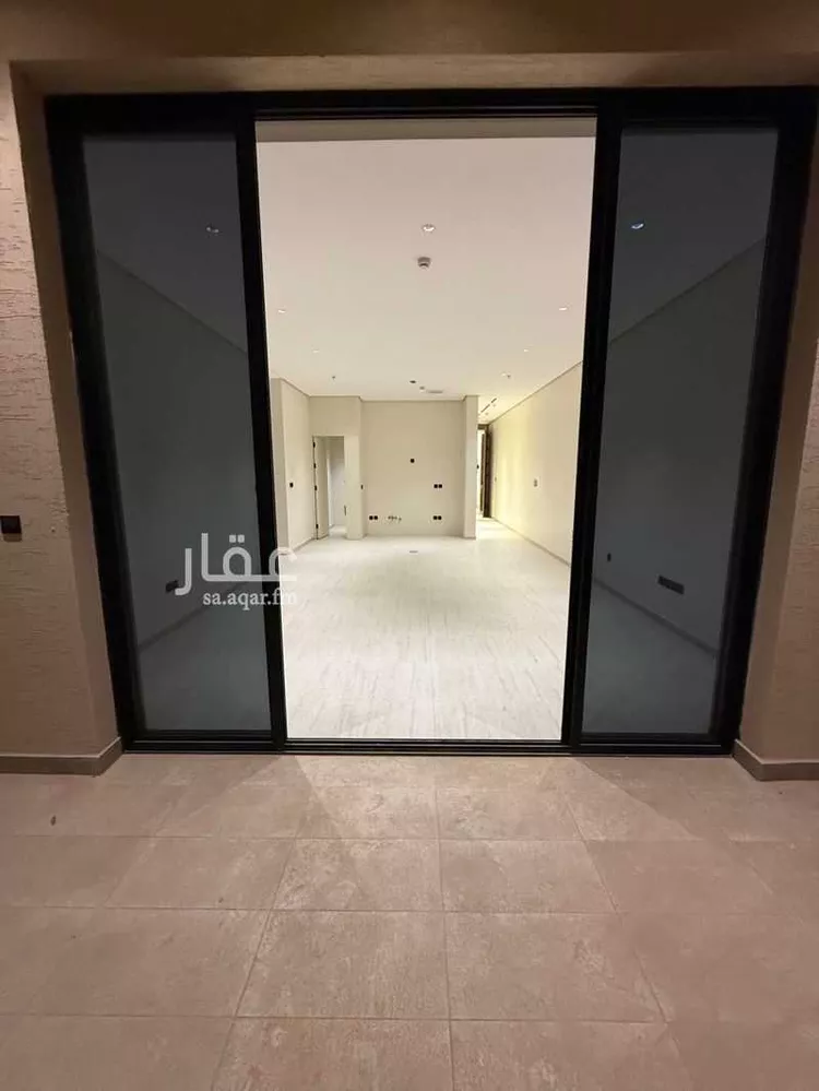 شقة للإيجار في شارع ورقة بن نوفل ، حي النزهة ، الرياض ، منطقة الرياض
