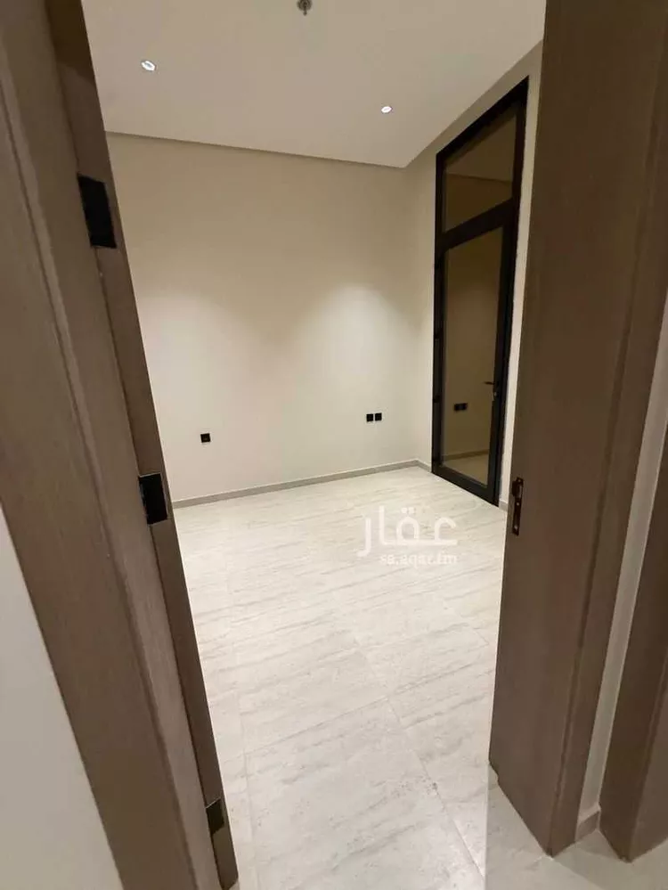 شقة للإيجار في شارع ورقة بن نوفل ، حي النزهة ، الرياض ، منطقة الرياض صورة 3