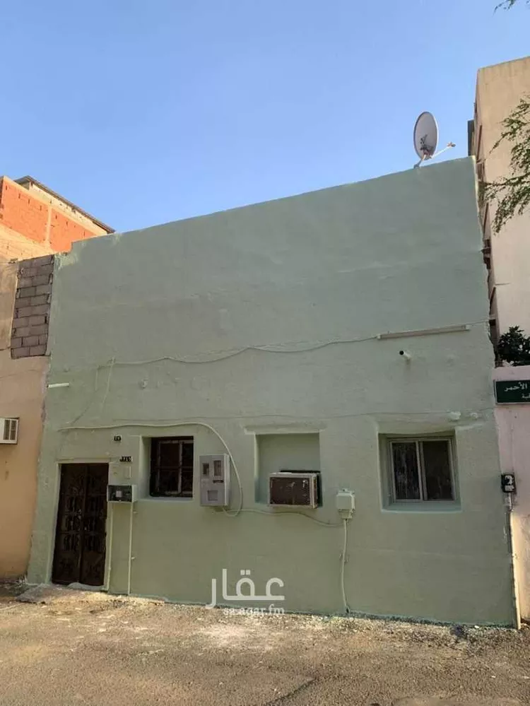 بيت للبيع في شارع البحر الابيض ، حي الشرقية ، الطائف ، الطائف
