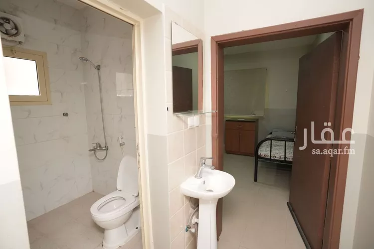 Complex for rent in Al Khobar At Taawon 8