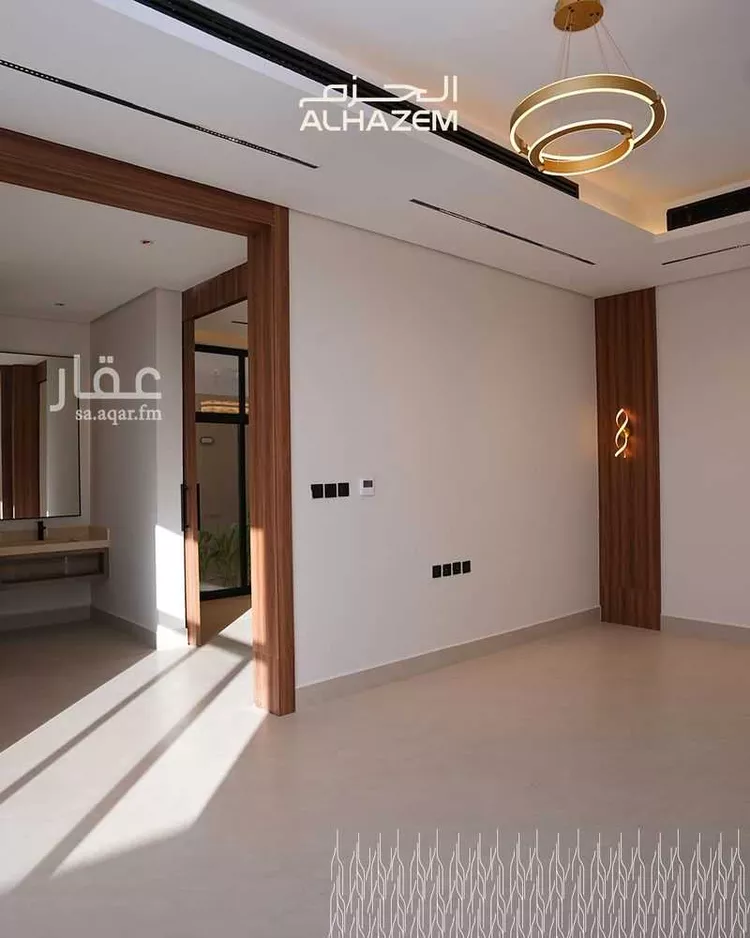 فيلا للبيع في شارع 1 مدينة الملك فيصل الجامعية, حي السيف, مدينة الدمام, المنطقة الشرقية صورة 2