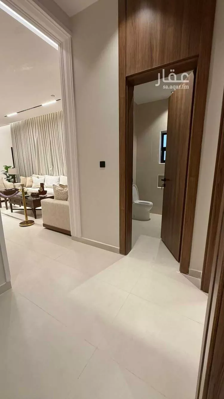 Floor for Sale in Riyadh Okaz
