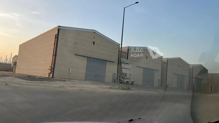 مستودع للبيع في شارع العواصم, حي طيبة, مدينة الرياض, منطقة الرياض 2