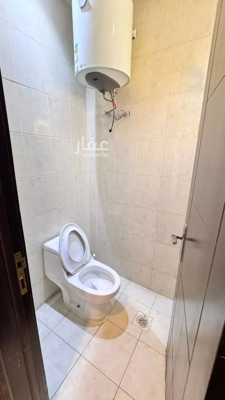 شقة للإيجار في شارع البحيرات, حي الملقا, مدينة الرياض, منطقة الرياض صورة 5