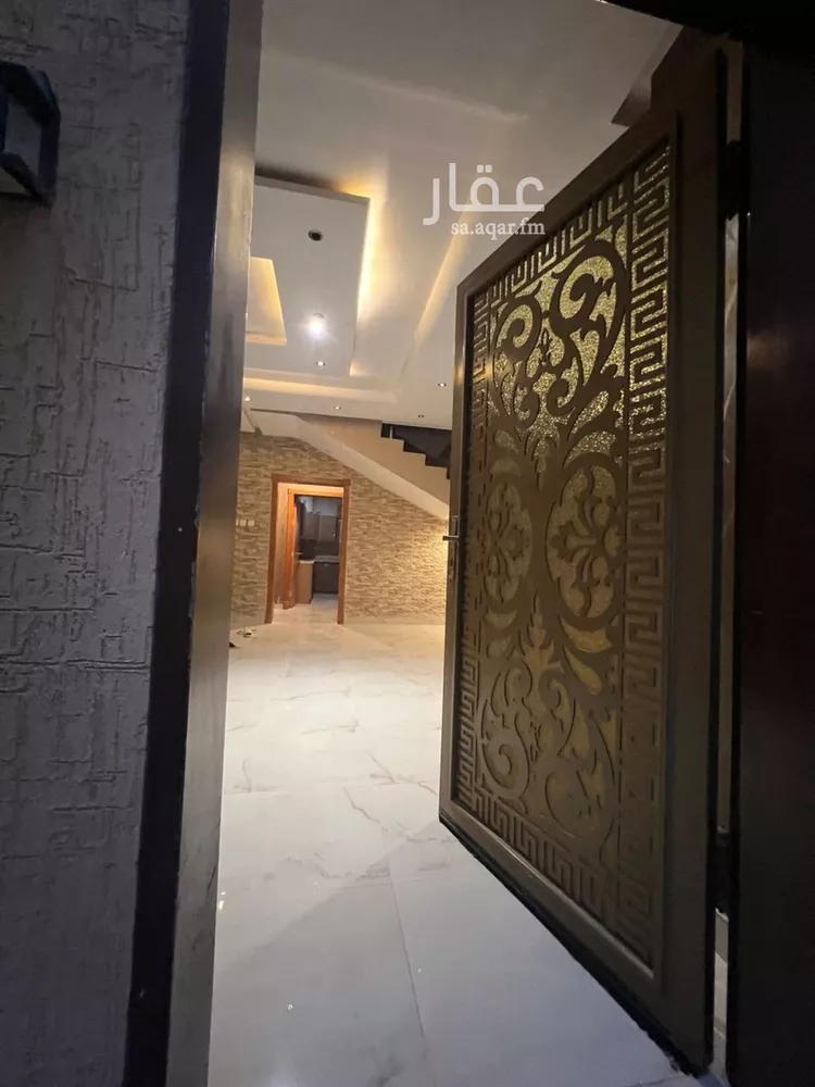 فيلا للإيجار في شارع عمرو بن كلثوم, حي عرقة, مدينة الرياض, منطقة الرياض 14