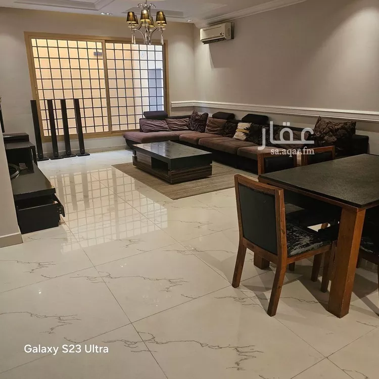 فيلا للإيجار في شارع عمر بن زيد, حي النفل, مدينة الرياض, منطقة الرياض صورة 2