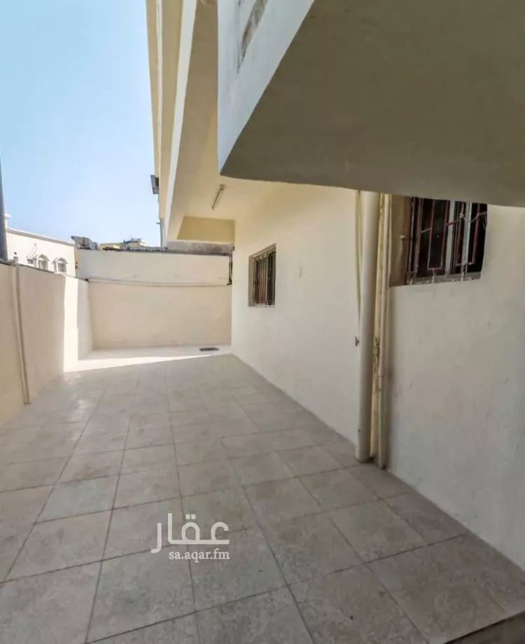 عمارة للبيع في شارع ب 13, حي الراكة الشمالية, مدينة الدمام, المنطقة الشرقية صورة 4