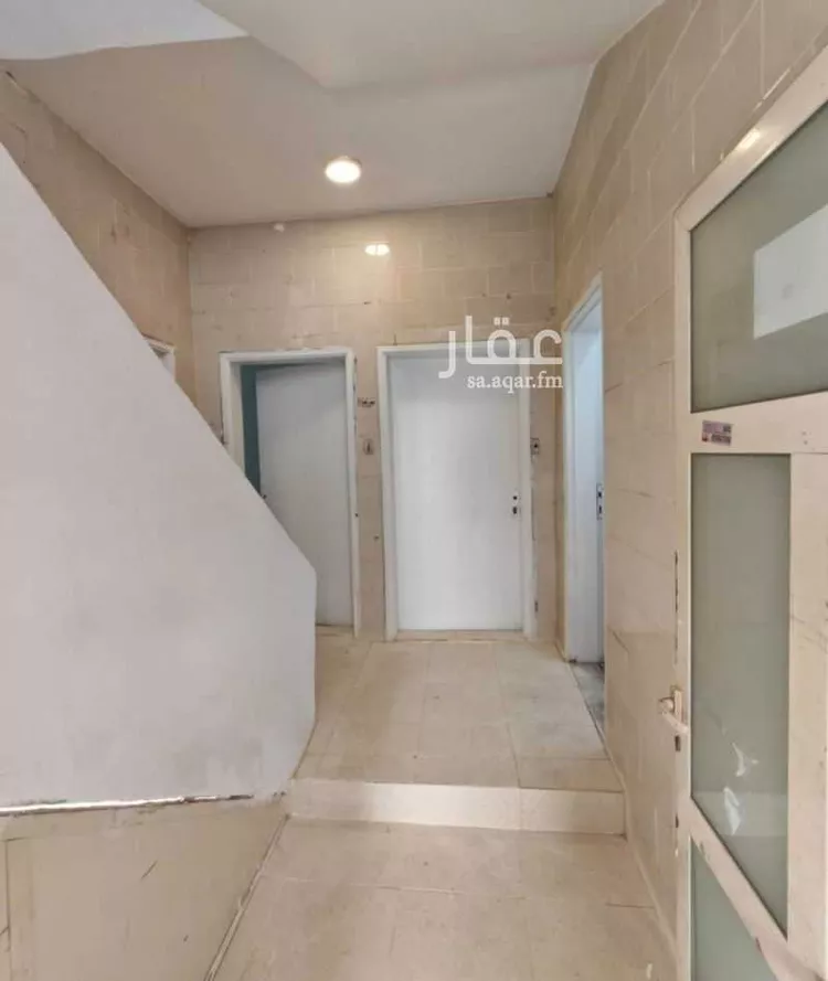 عمارة للبيع في شارع ب 13, حي الراكة الشمالية, مدينة الدمام, المنطقة الشرقية صورة 2