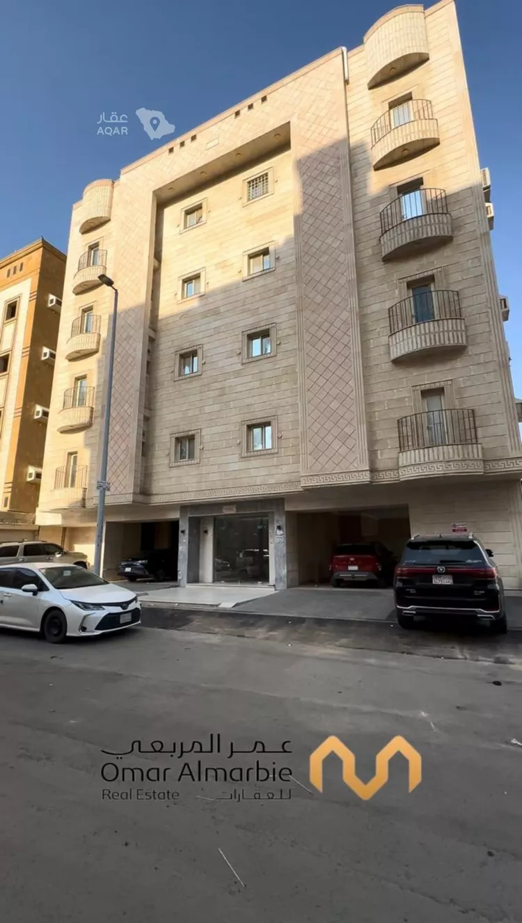 عمارة للبيع في شارع عبد العزيز السّبّاك, حي مريخ, مدينة جدة, منطقة مكة المكرمة
