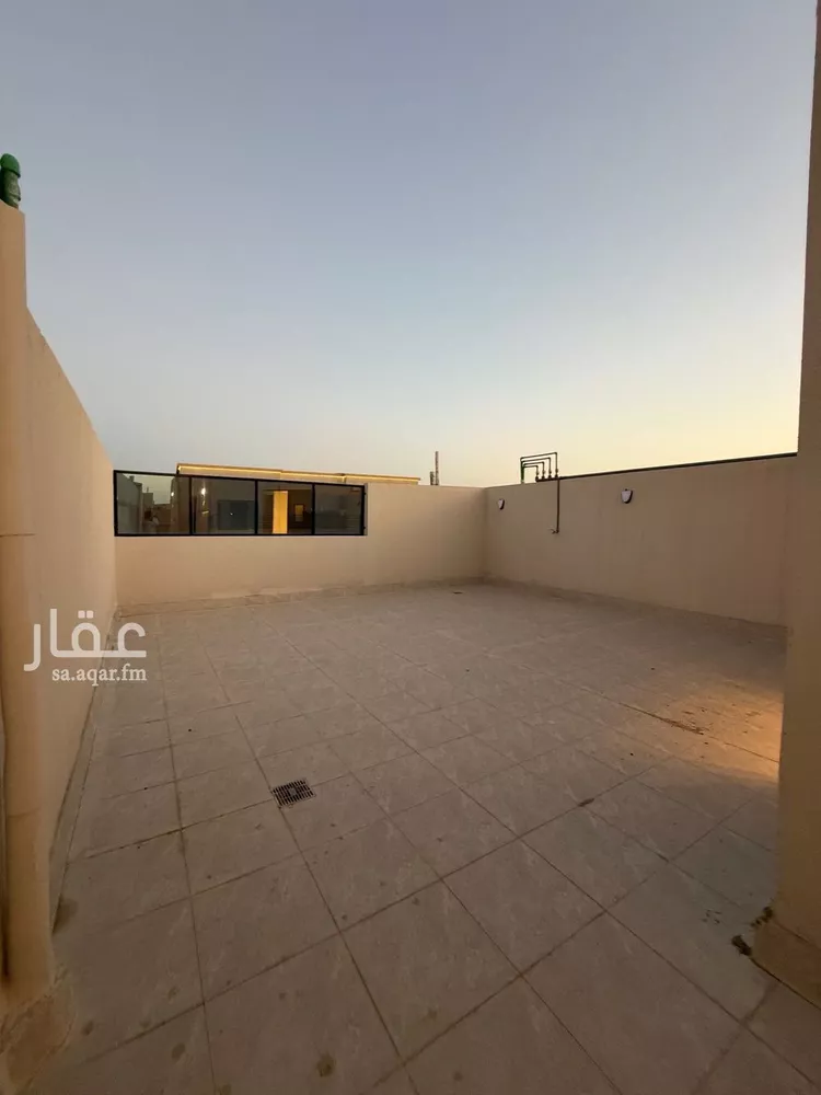 شقة للبيع في شارع طريق الامير محمد بن فهد الفرعي, حي المنتزة, مدينة الدمام, المنطقة الشرقية صورة 3