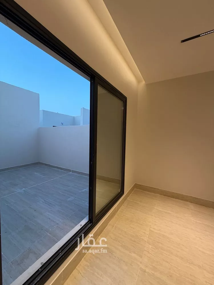شقة للبيع في شارع أبو عبيدة بن الجراح, حي الشعلة, مدينة الدمام, المنطقة الشرقية 7