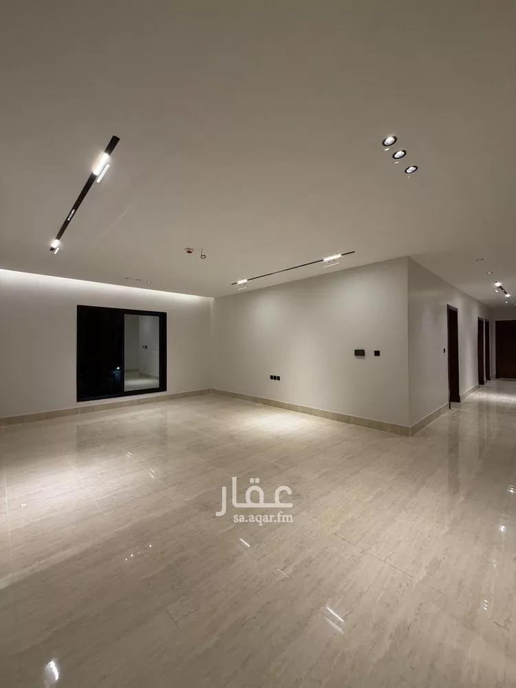 شقة للبيع في شارع أبو عبيدة بن الجراح, حي الشعلة, مدينة الدمام, المنطقة الشرقية 7
