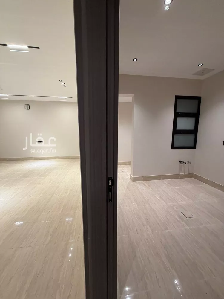 Apartment for Sale in Dammam Ash Shulah 7
