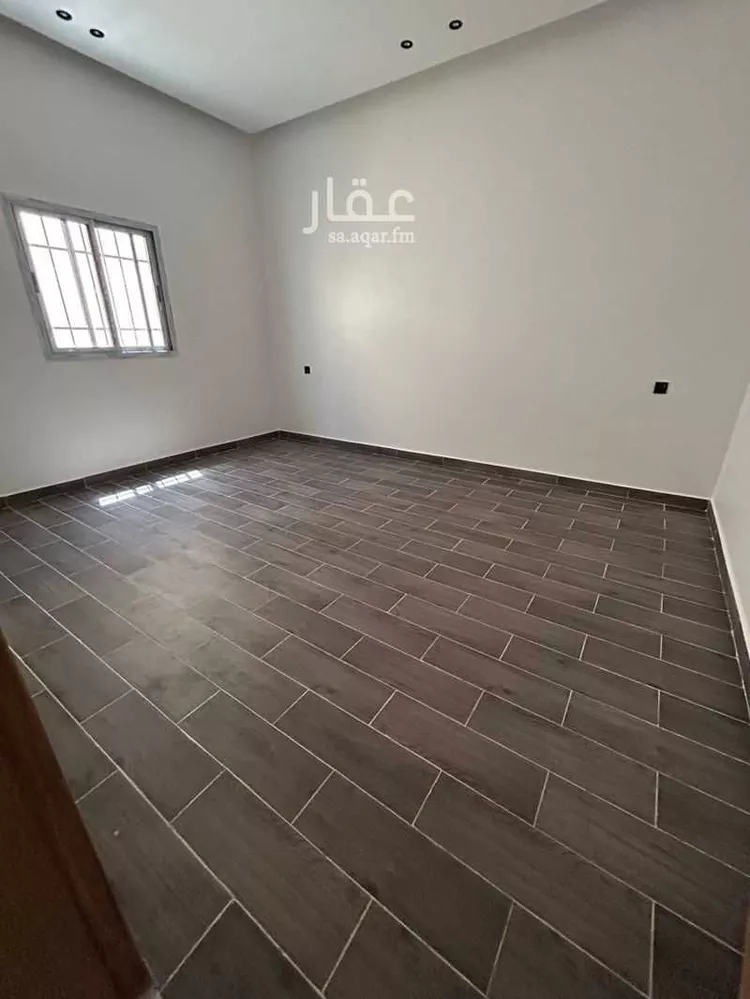 فيلا للبيع في شارع حارثة ابن حمير الاشجعي ، حي المدائن ، حائل ، منطقة حائل صورة 3