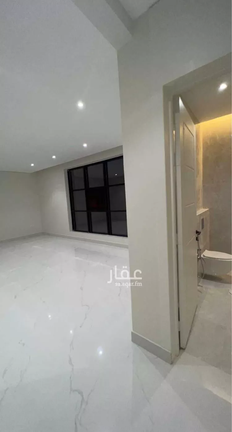 فيلا للبيع في شارع جبل بتران ، حي القادسية ، الرياض ، منطقة الرياض صورة 3