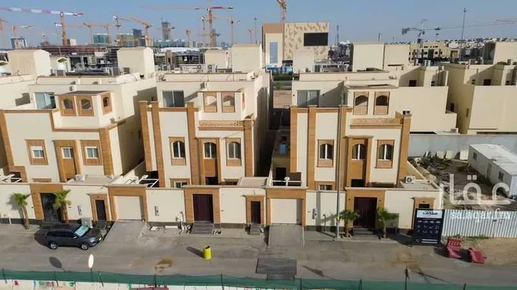 فيلا للبيع في شارع عثمان العبيد, حي القيروان, مدينة الرياض, منطقة الرياض