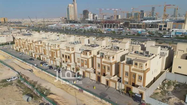 فيلا للبيع في شارع عبدالملك بن مسرة, حي القيروان, مدينة الرياض, منطقة الرياض صورة 3