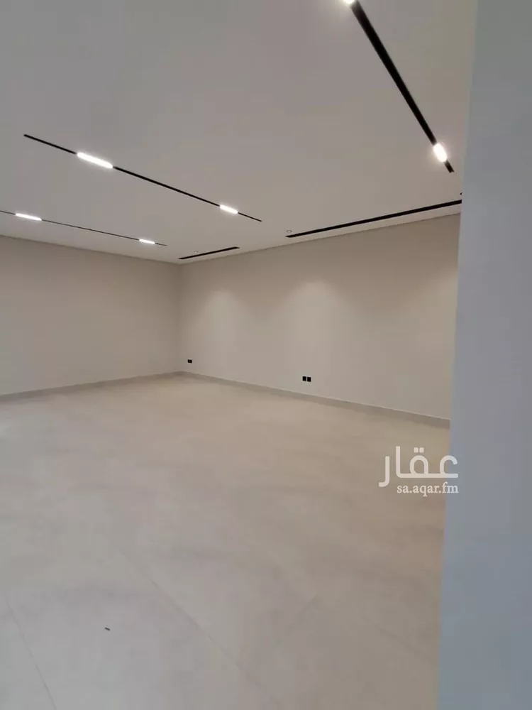 فيلا للبيع في شارع ابن عبدالظاهر, حي العارض, مدينة الرياض, منطقة الرياض صورة 3