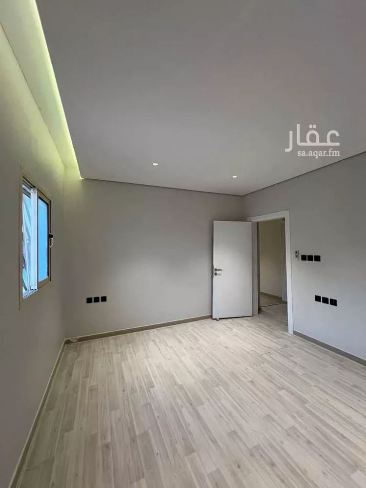 مكتب تجاري للإيجار في شارع الطائف, حي ظهرة لبن, مدينة الرياض, منطقة الرياض صورة 2