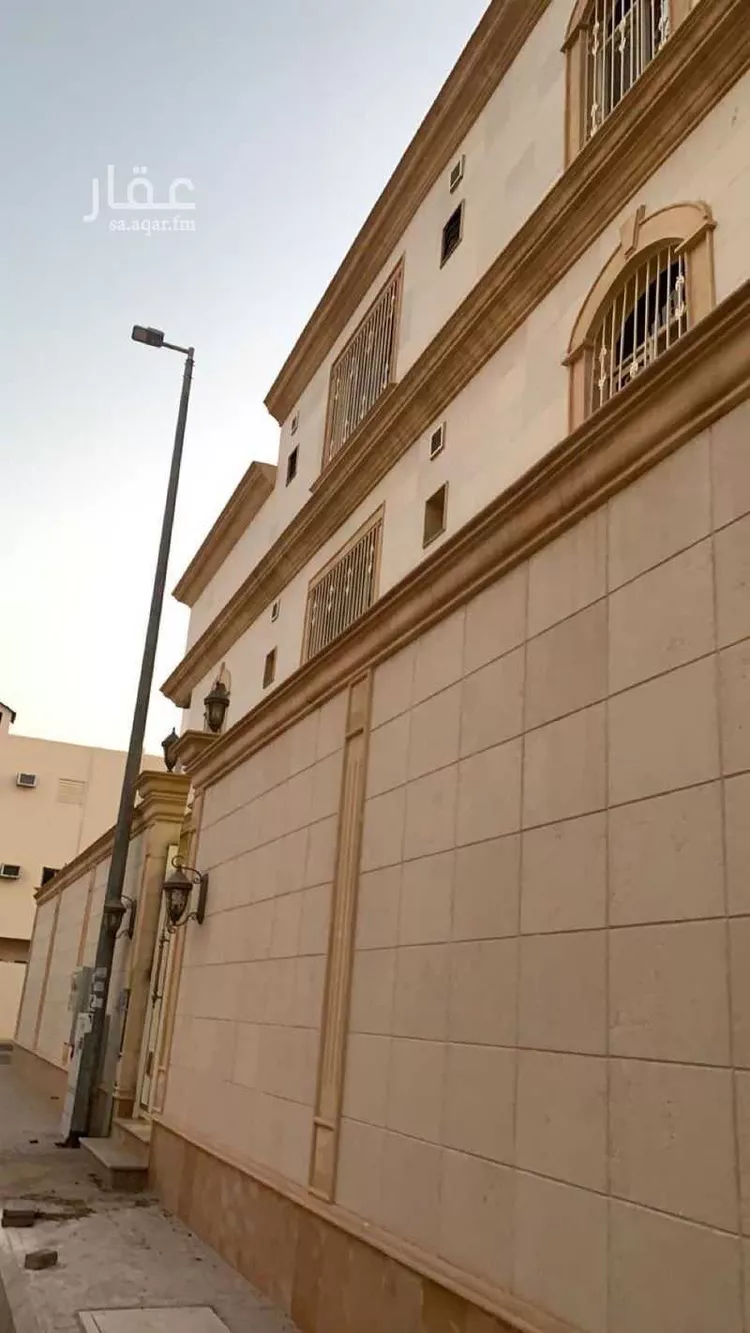فيلا للإيجار في شارع خلاد ابن السائب ، حي الملك فهد ، المدينة المنورة ، منطقة المدينة المنورة صورة 5