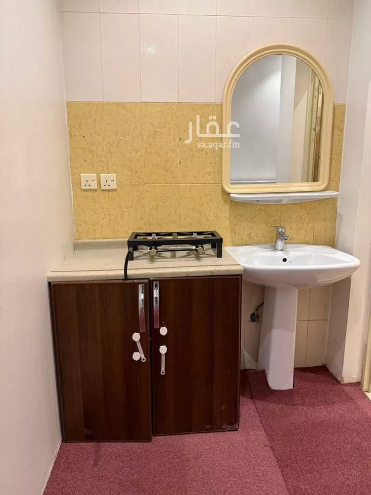 غرفة للإيجار في شارع قها, حي شبرا, مدينة الرياض, منطقة الرياض