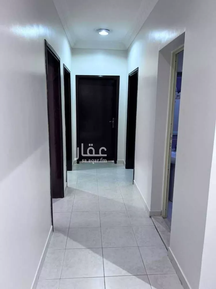 عمارة للإيجار في شارع عقبة بن نافع, حي الحمراء, مدينة الجبيل, المنطقة الشرقية صورة 5