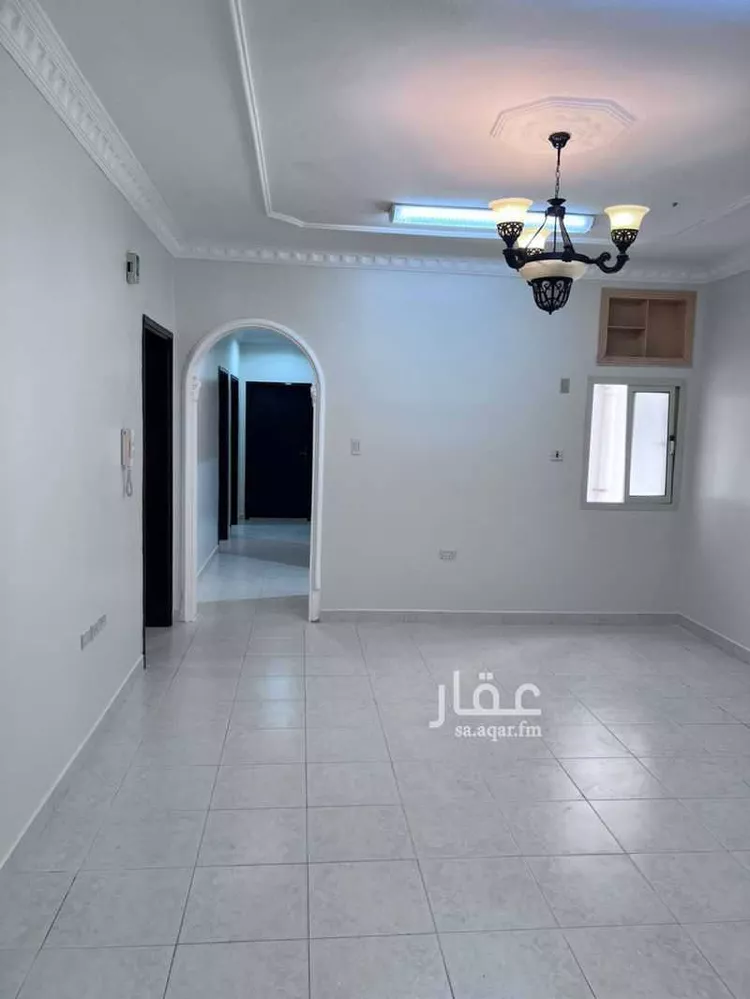 عمارة للإيجار في شارع عقبة بن نافع, حي الحمراء, مدينة الجبيل, المنطقة الشرقية صورة 3