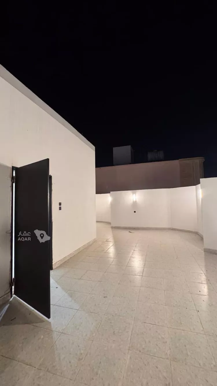 فيلا للبيع في شارع حنظلة الربيع, حي الأخباب, مدينة الطائف, منطقة مكة المكرمة 7