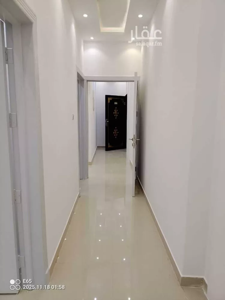 عمارة للإيجار في شارع أبي عبدالله محمد بن أيوب, حي المهدية, مدينة الرياض, منطقة الرياض صورة 4