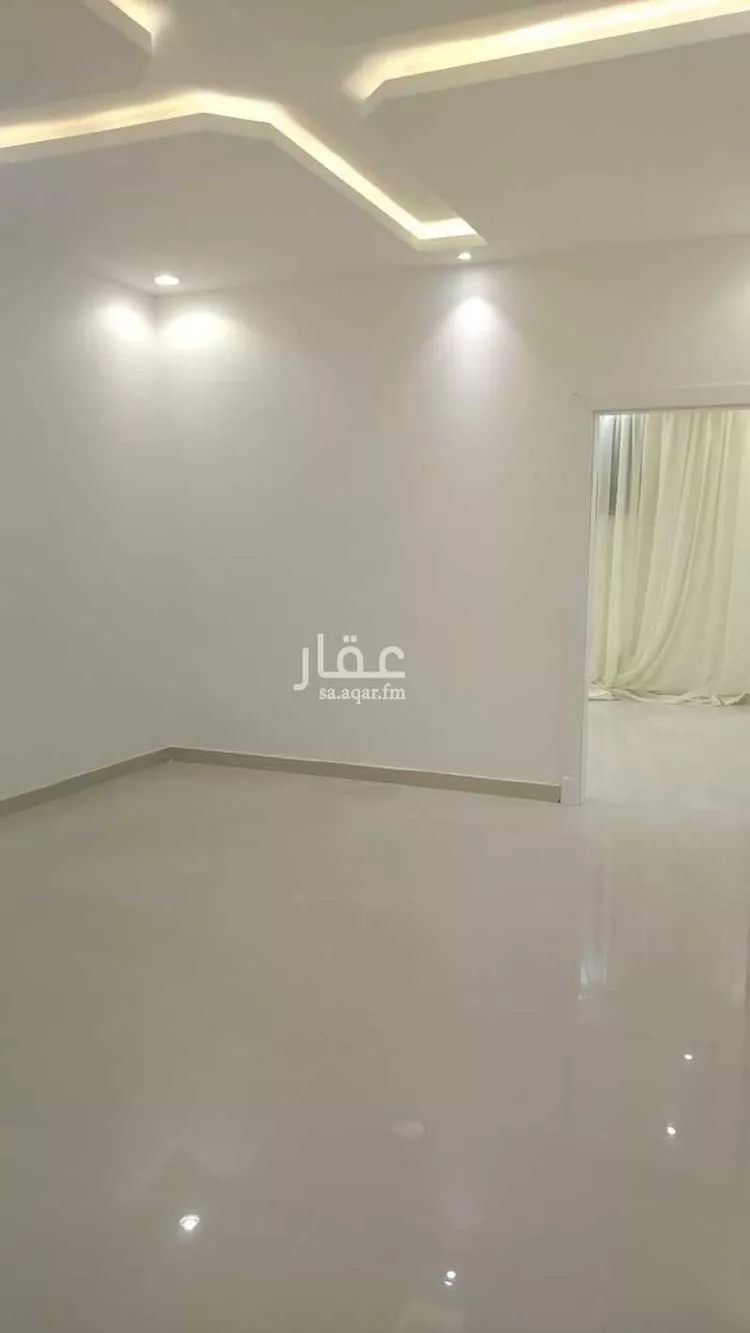 عمارة للإيجار في شارع أبي عبدالله محمد بن أيوب, حي المهدية, مدينة الرياض, منطقة الرياض