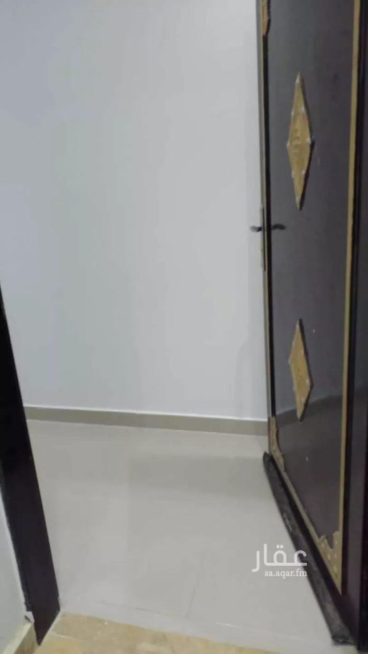 عمارة للإيجار في شارع أبي عبدالله محمد بن أيوب, حي المهدية, مدينة الرياض, منطقة الرياض صورة 5